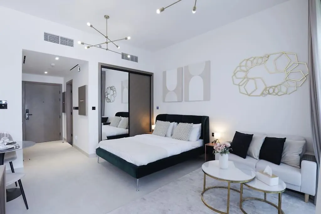 Apartment Elegant Studio In Binghatti Canal Dubai Vereinigte Arabische Emirate