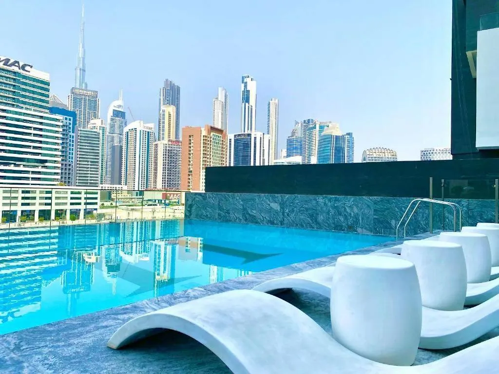 Elegant Studio In Binghatti Canal Dubai